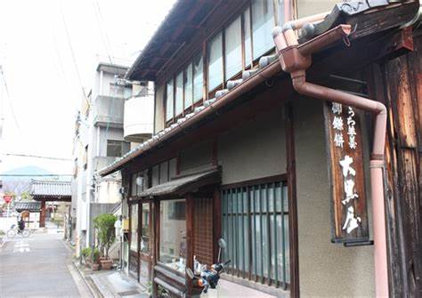 ひきこもりグルメ推し活動！